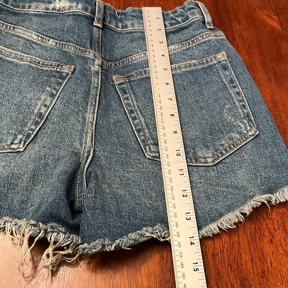 Zara sequin shorts women’s size 2 - Picture 6 of 11